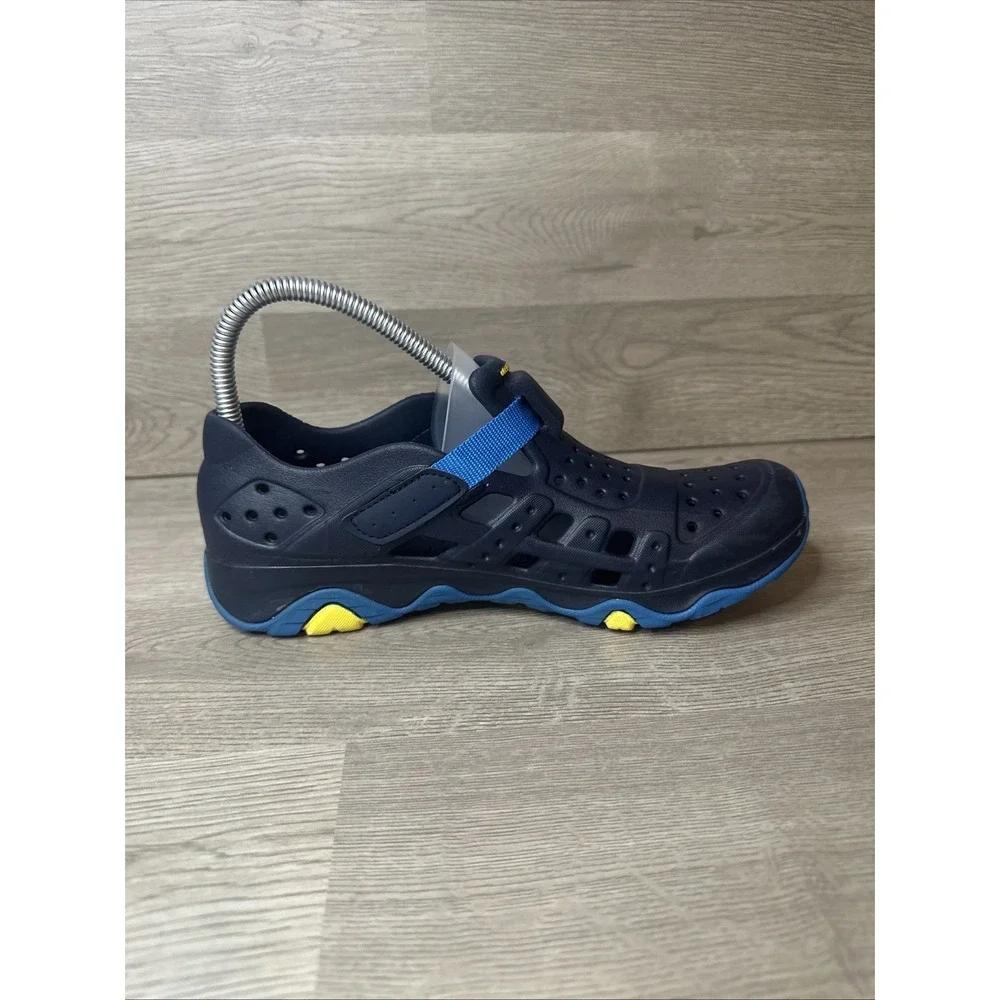 Black Merrell Hydro Canyon Hiking Water Shoes‎ Child Size 6 Unisex MK264447